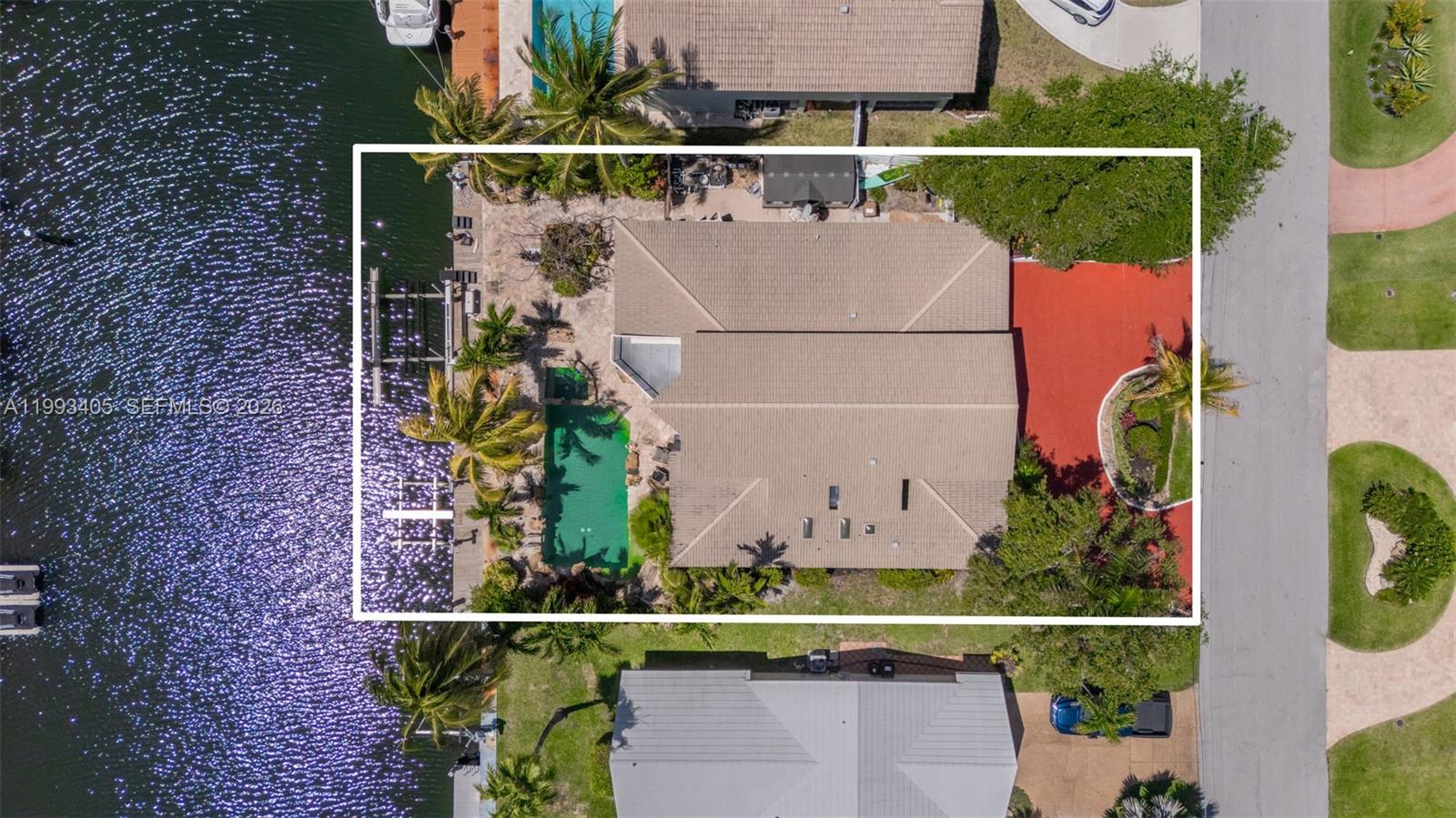 2858 Northeast 33rd Street Lighthouse Point, FL 33064 - Photo 6 of 24