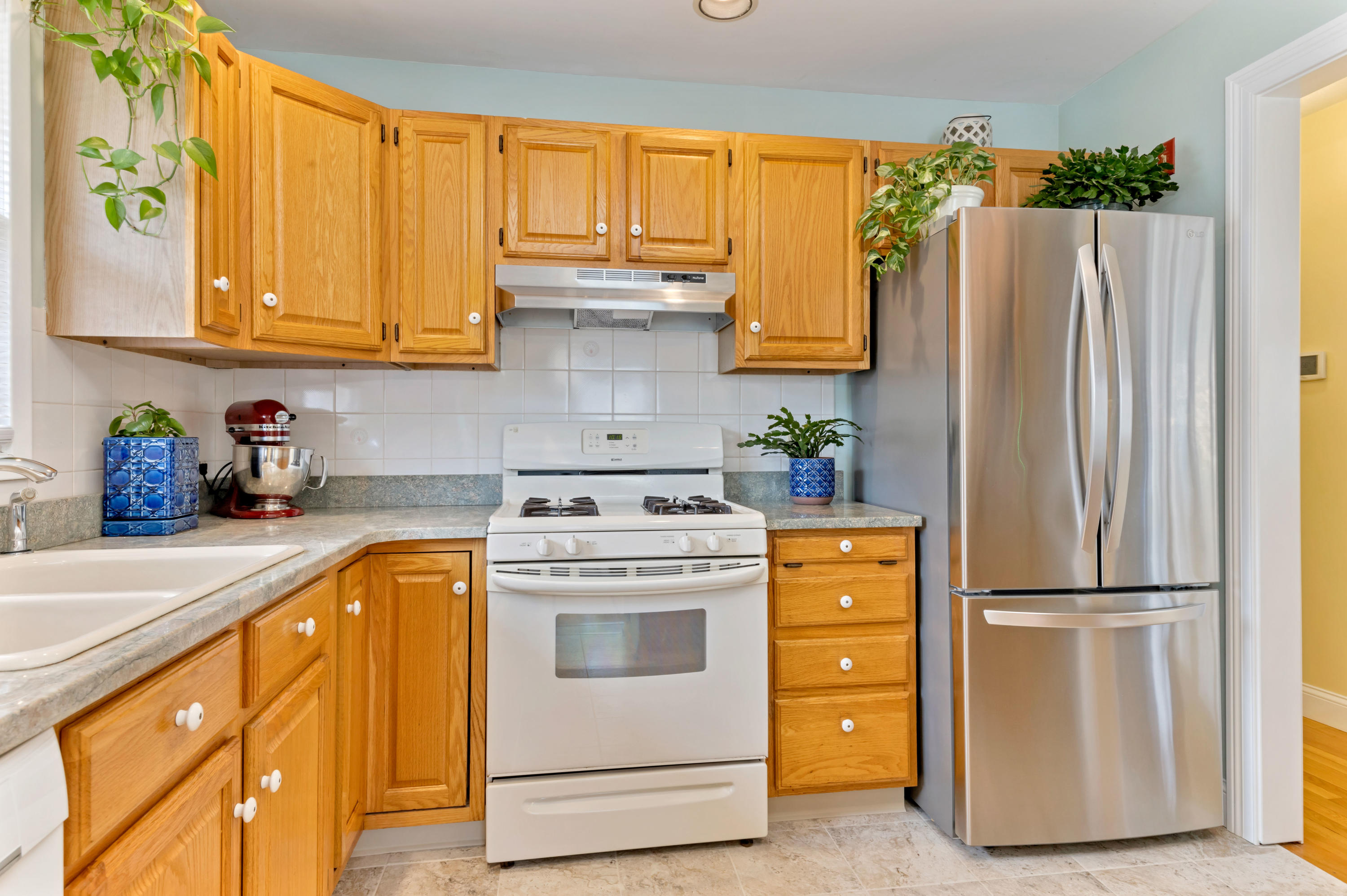 37 Calvin Hamblin Road Marstons Mills, MA 02648 - Photo 13 of 48 37CalLR-16