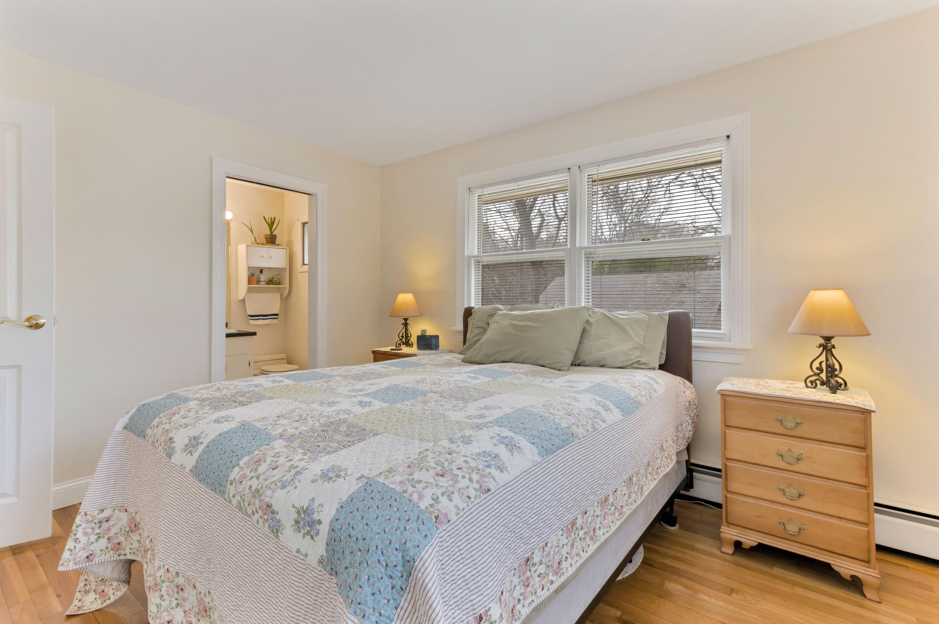37 Calvin Hamblin Road Marstons Mills, MA 02648 - Photo 19 of 48 37CalLR-27