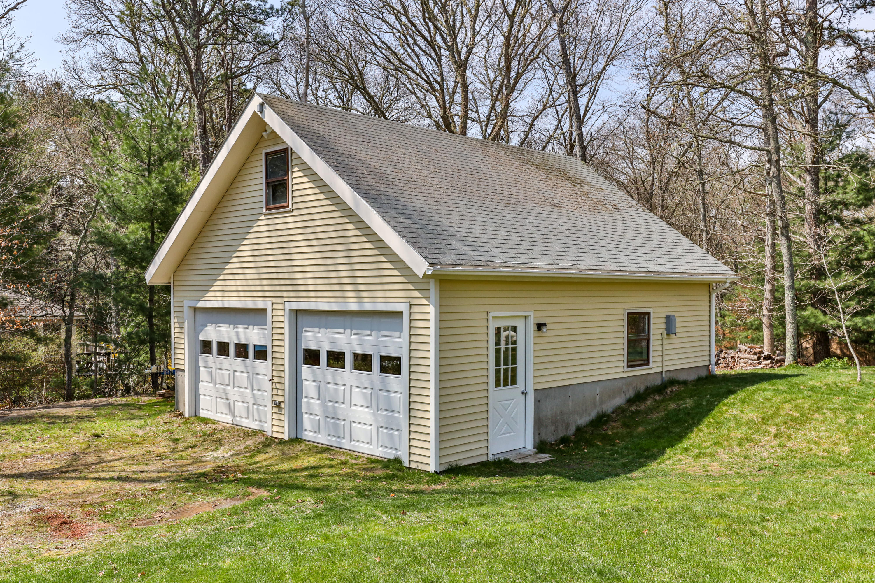 37 Calvin Hamblin Road Marstons Mills, MA 02648 - Photo 33 of 48 37CalLR-40