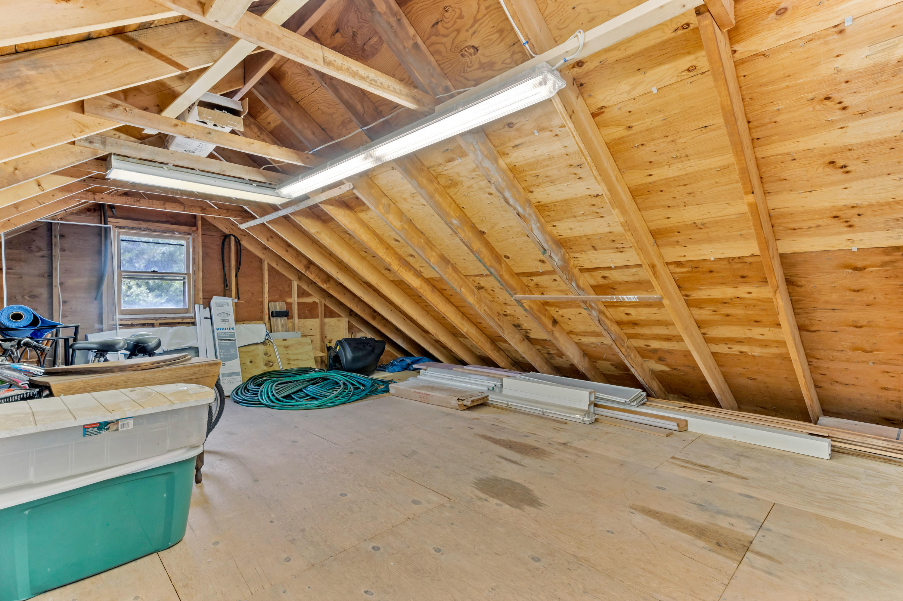37 Calvin Hamblin Road Marstons Mills, MA 02648 - Photo 37 of 48 37CalLR-37