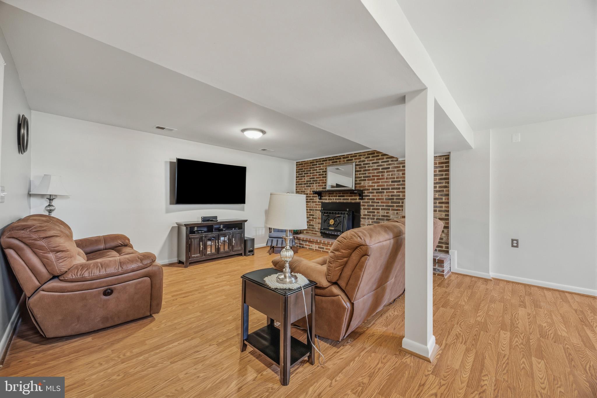 758 208th Street Pasadena, MD 21122 - Photo 23 of 42