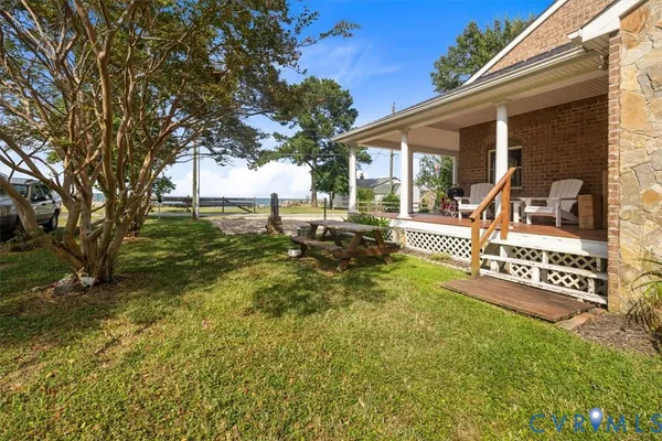 $500,000 | 167 Riverside Drive, Deltaville, VA 23043