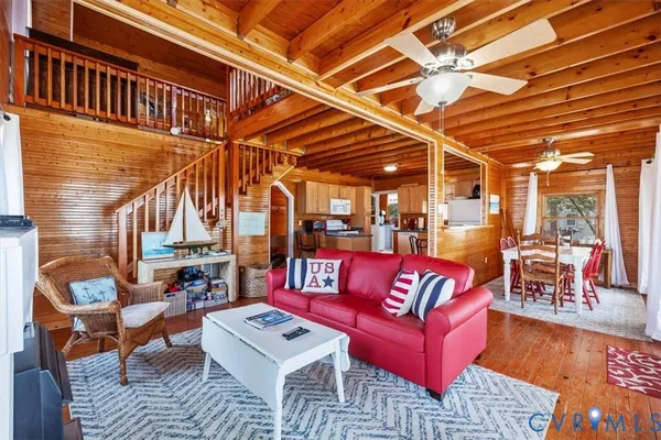 $500,000 | 167 Riverside Drive, Deltaville, VA 23043