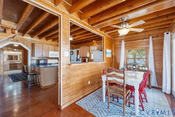 $500,000 | 167 Riverside Drive, Deltaville, VA 23043