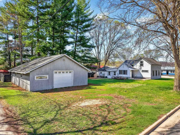 $74,000 | 400 Chestnut Street, Boscobel, WI 53805