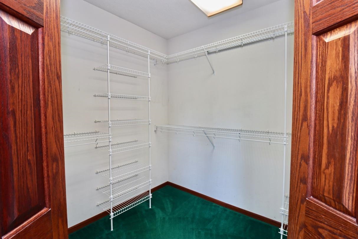 6210 Mc Donald Road Roscoe, IL 61073 - Photo 21 of 41 a view of an empty walk in closet