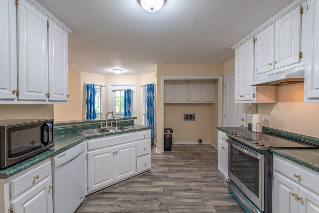 1820 Ridgefield Way Dalton, GA 30720 - Photo 13 of 43