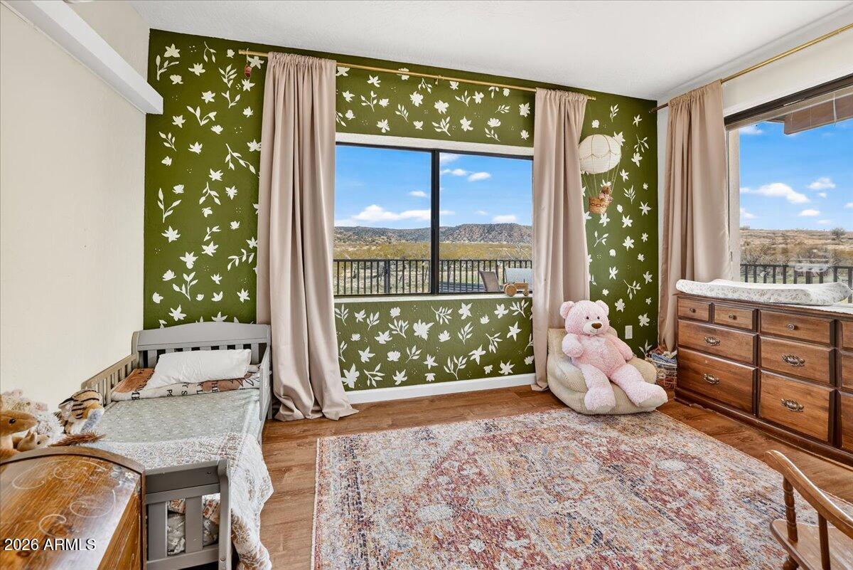 13505 East Rindone Lane Cornville, AZ 86325 - Photo 29 of 73 a living room with furniture and a window