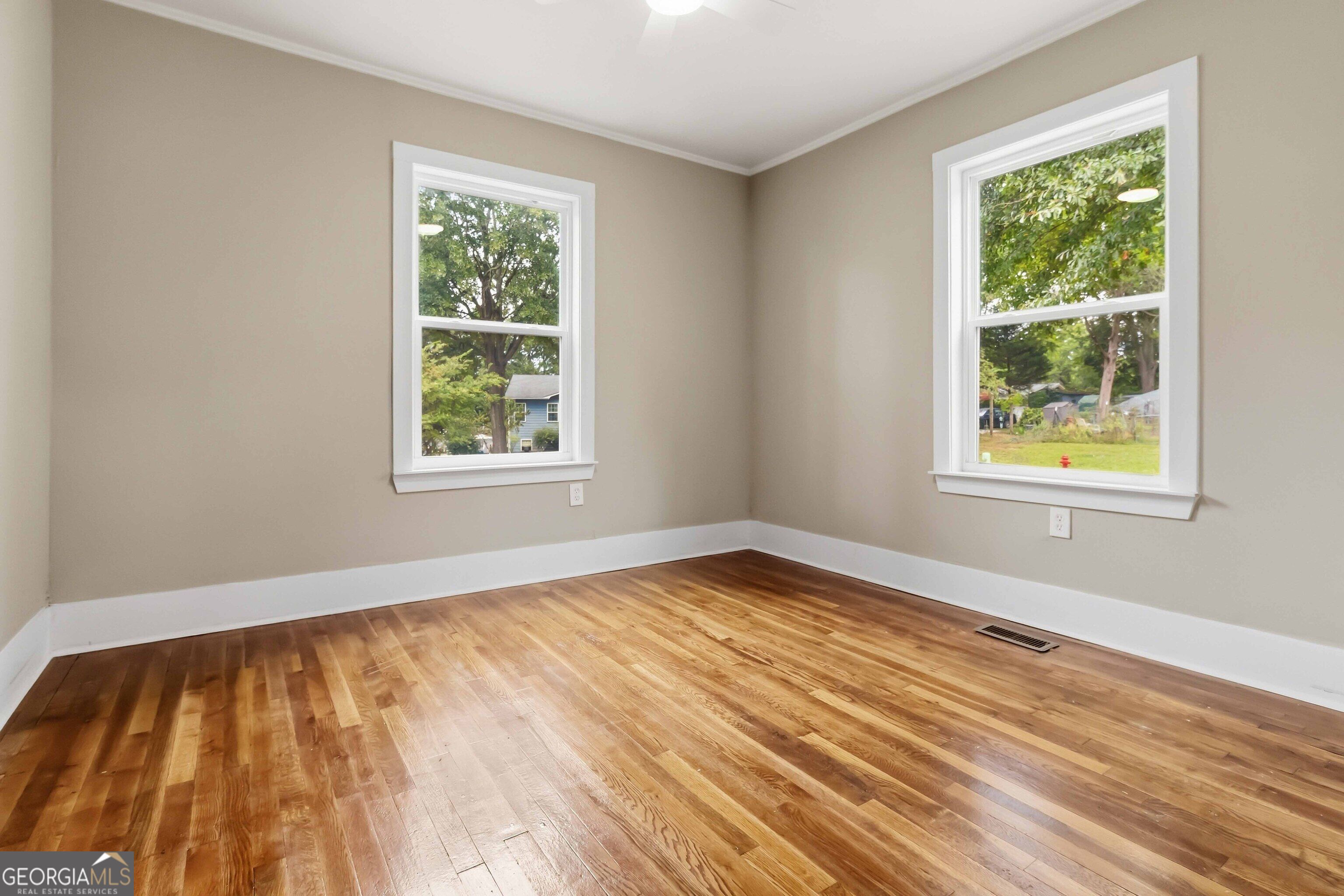 133 Bennett Street Commerce, GA 30529 - Photo 12 of 45 Gallery Image 12