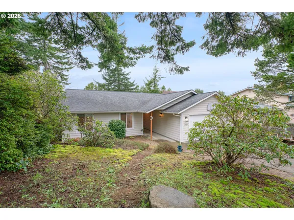$439,000 | 1265 Laurel Street, Florence, OR 97439