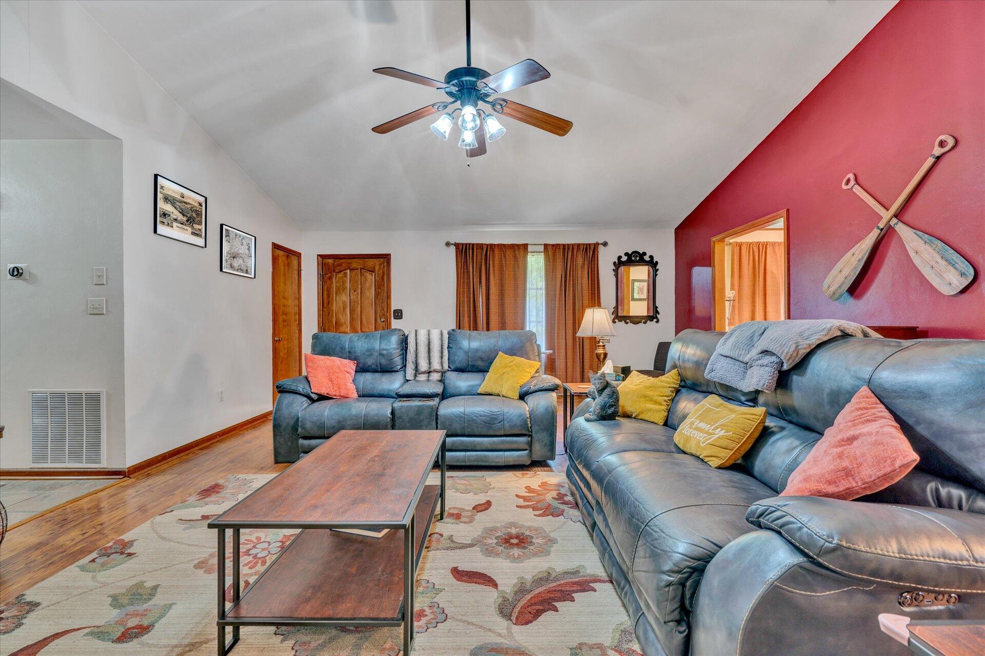 1328 Mountain Pass Road Blue Ridge, VA 24064 - Photo 3 of 26 04-DSC5354