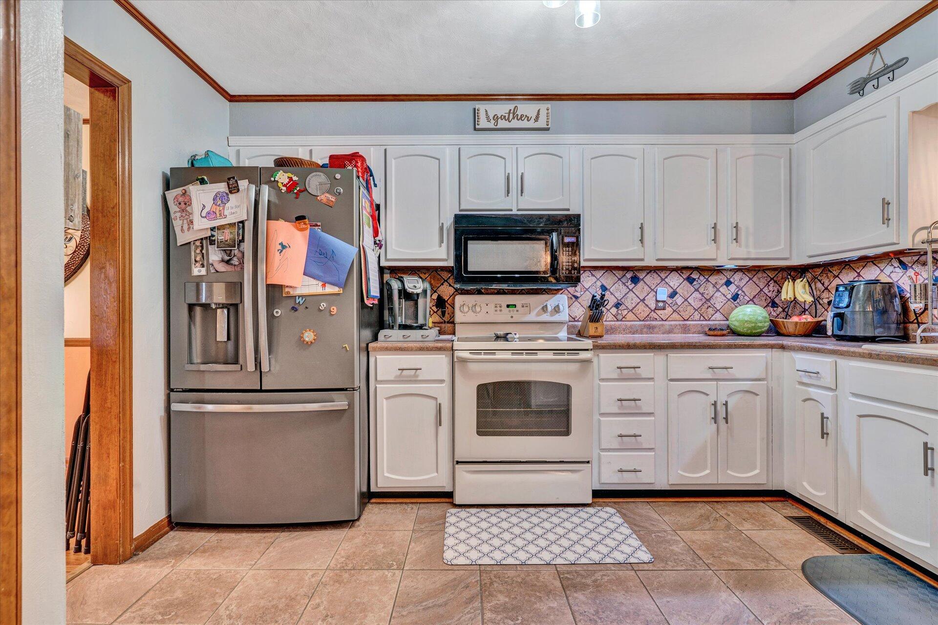1328 Mountain Pass Road Blue Ridge, VA 24064 - Photo 6 of 26 07-DSC5357