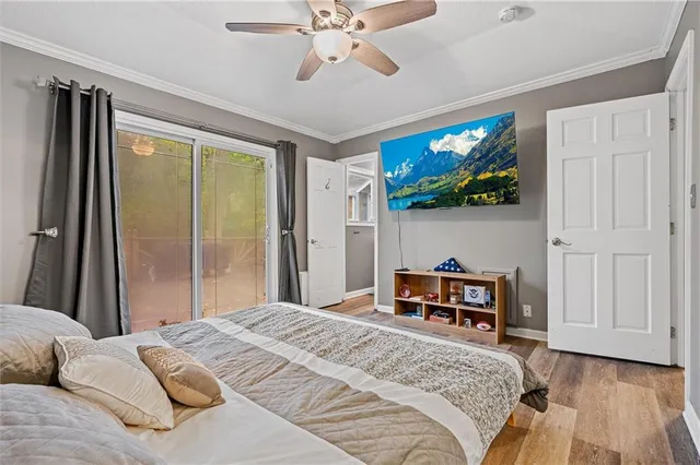 $350,000 | 9705 Northwest Hampton Woods Drive, Kansas City, MO 64152