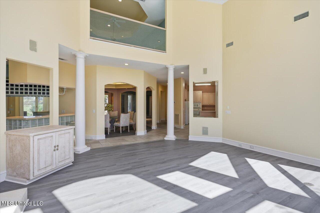 109 Overlook Pointe Circle Ridgeland, MS 39157 - Photo 25 of 84 16-109 Overlook Pointe Cir _ Home Tours