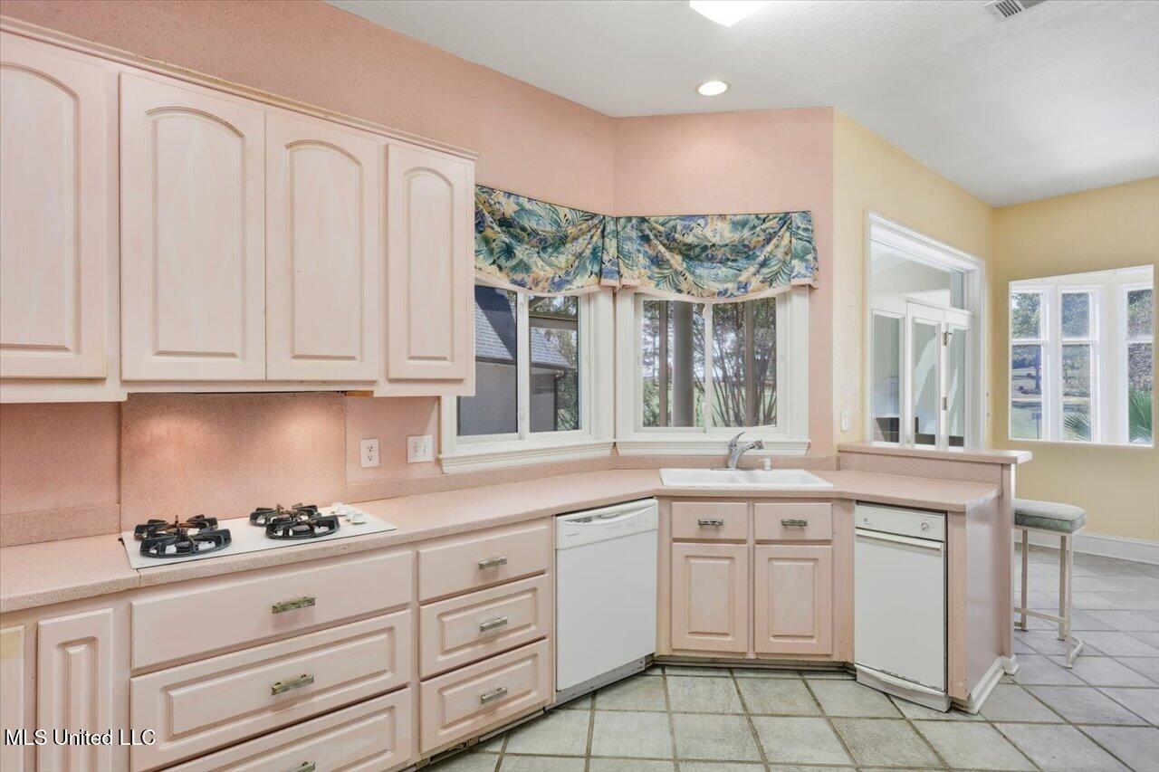 109 Overlook Pointe Circle Ridgeland, MS 39157 - Photo 31 of 84 22-109 Overlook Pointe Cir _ Home Tours