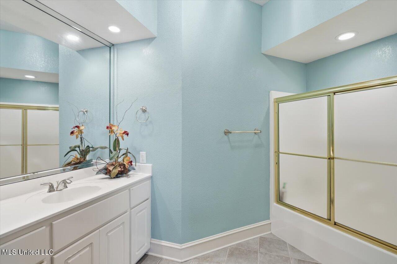 109 Overlook Pointe Circle Ridgeland, MS 39157 - Photo 46 of 84 38-109 Overlook Pointe Cir _ Home Tours