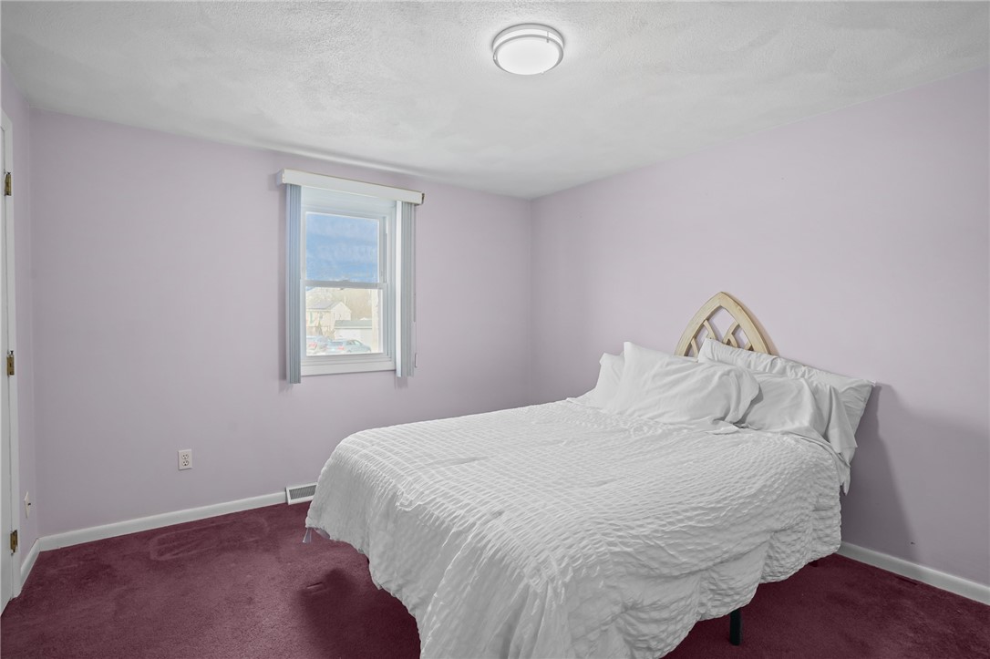 39 Gateway Court Warwick, RI 02889 - Photo 19 of 49