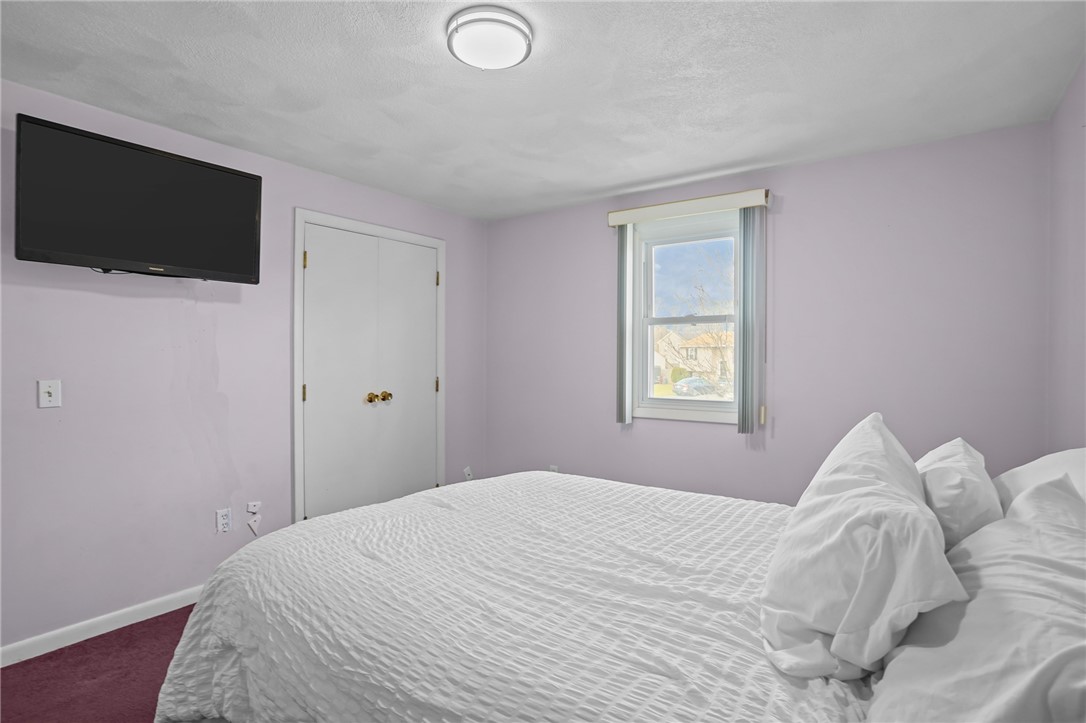 39 Gateway Court Warwick, RI 02889 - Photo 20 of 49