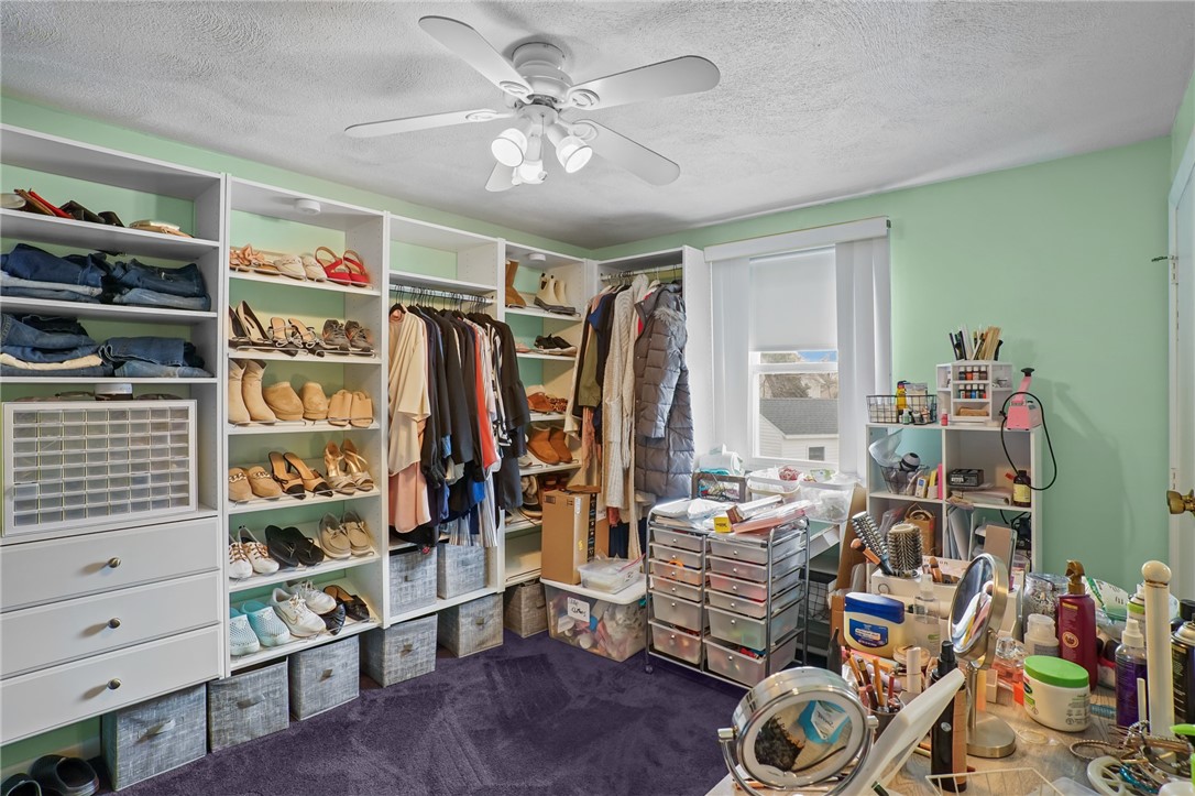 39 Gateway Court Warwick, RI 02889 - Photo 23 of 49
