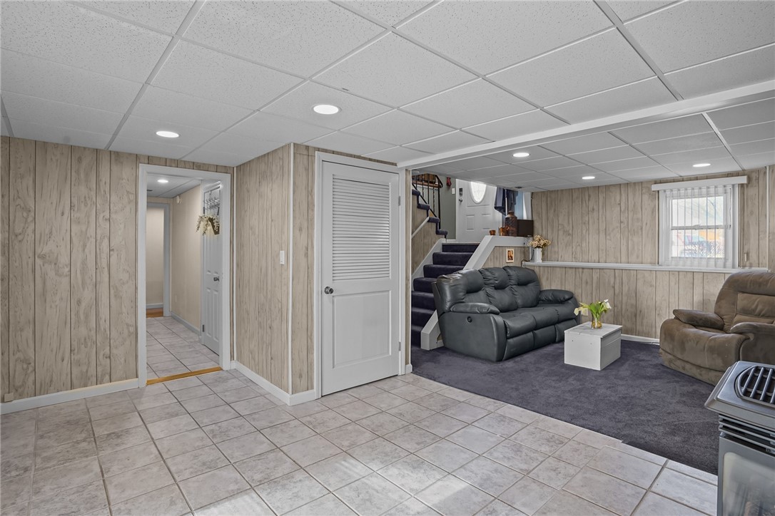 39 Gateway Court Warwick, RI 02889 - Photo 26 of 49