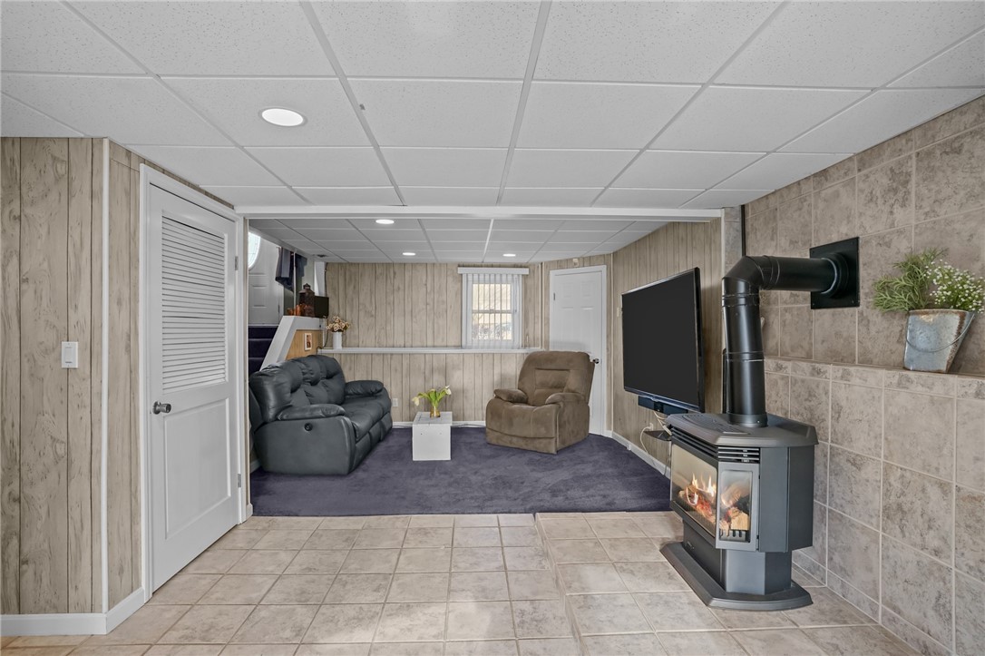 39 Gateway Court Warwick, RI 02889 - Photo 27 of 49