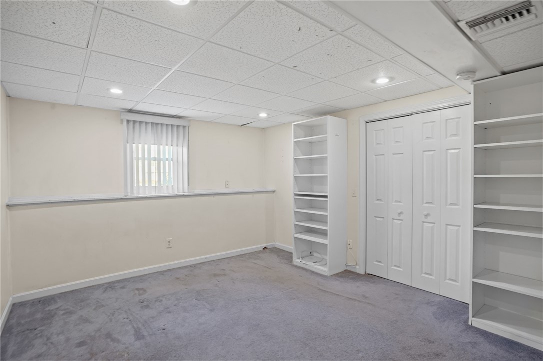 39 Gateway Court Warwick, RI 02889 - Photo 31 of 49