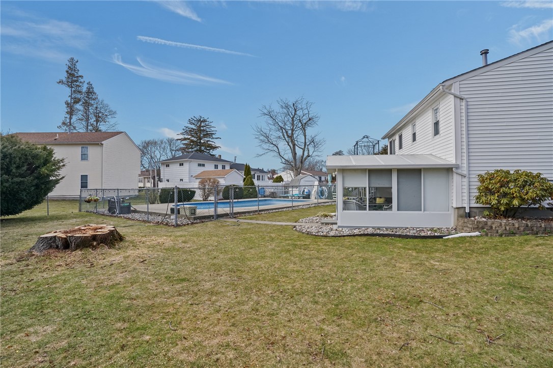 39 Gateway Court Warwick, RI 02889 - Photo 38 of 49