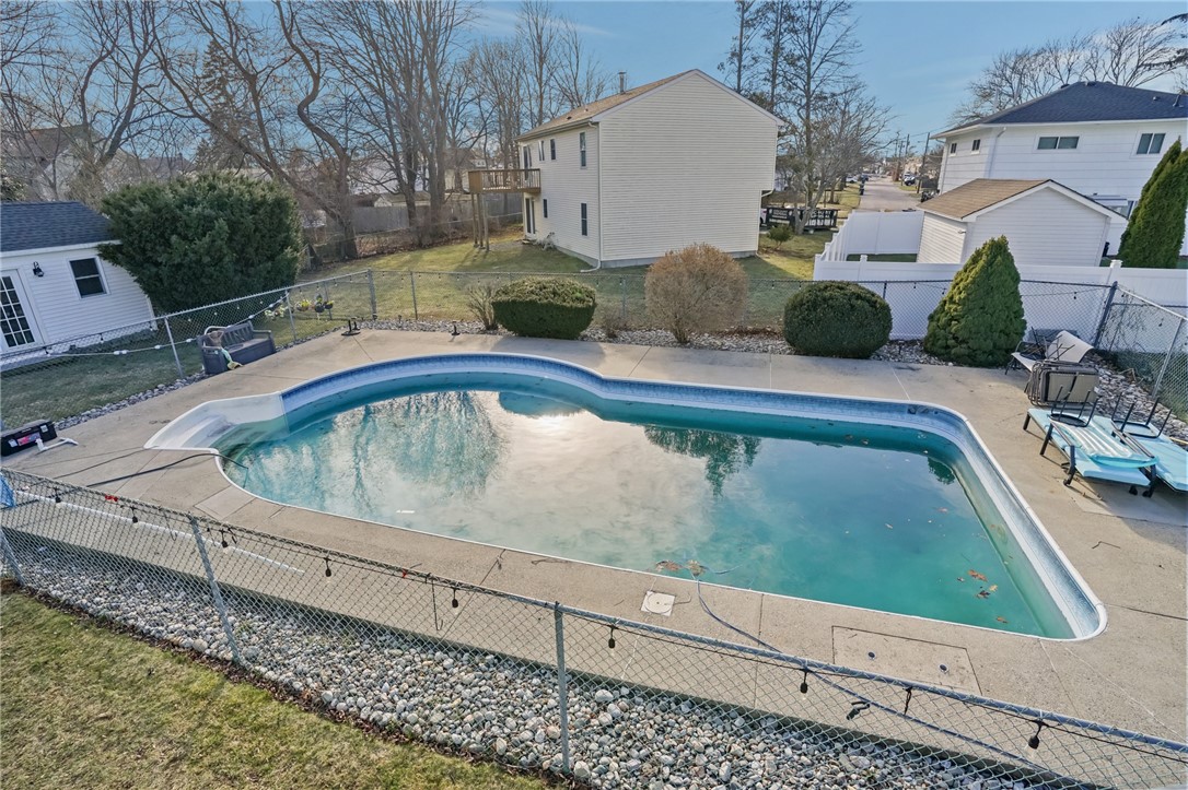 39 Gateway Court Warwick, RI 02889 - Photo 42 of 49
