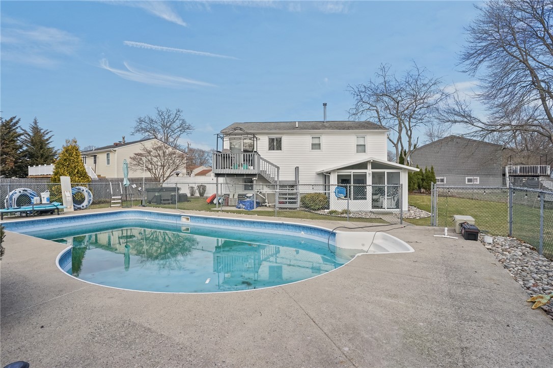 39 Gateway Court Warwick, RI 02889 - Photo 44 of 49