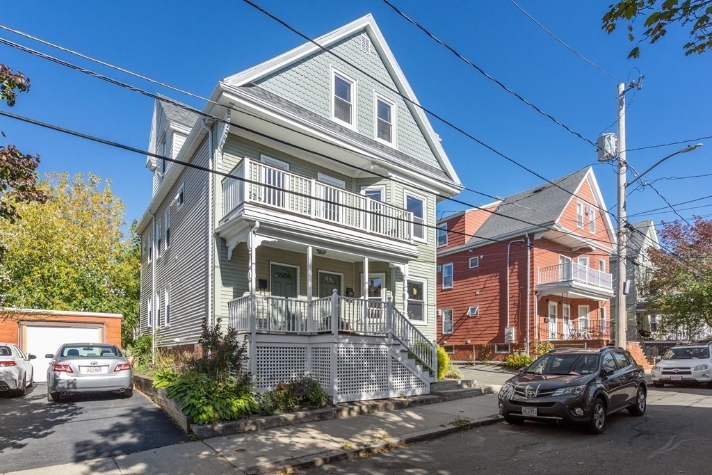 30 Charnwood Road, Unit 2 Somerville, MA 02144 - Photo 5 of 29 Gallery Image 5