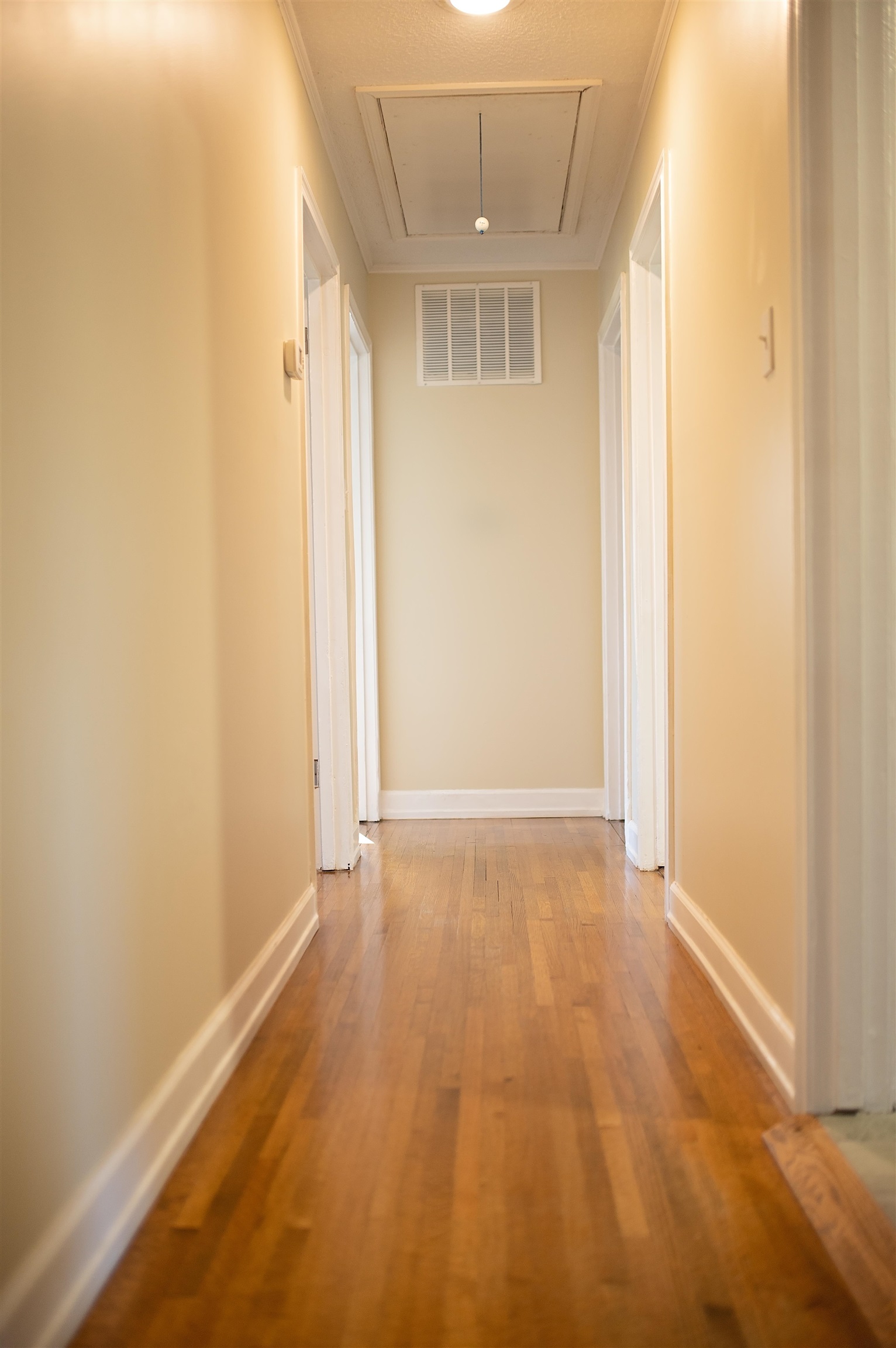 1351 Marcia Road Memphis, TN 38117 - Photo 3 of 10 an empty room with a natural light