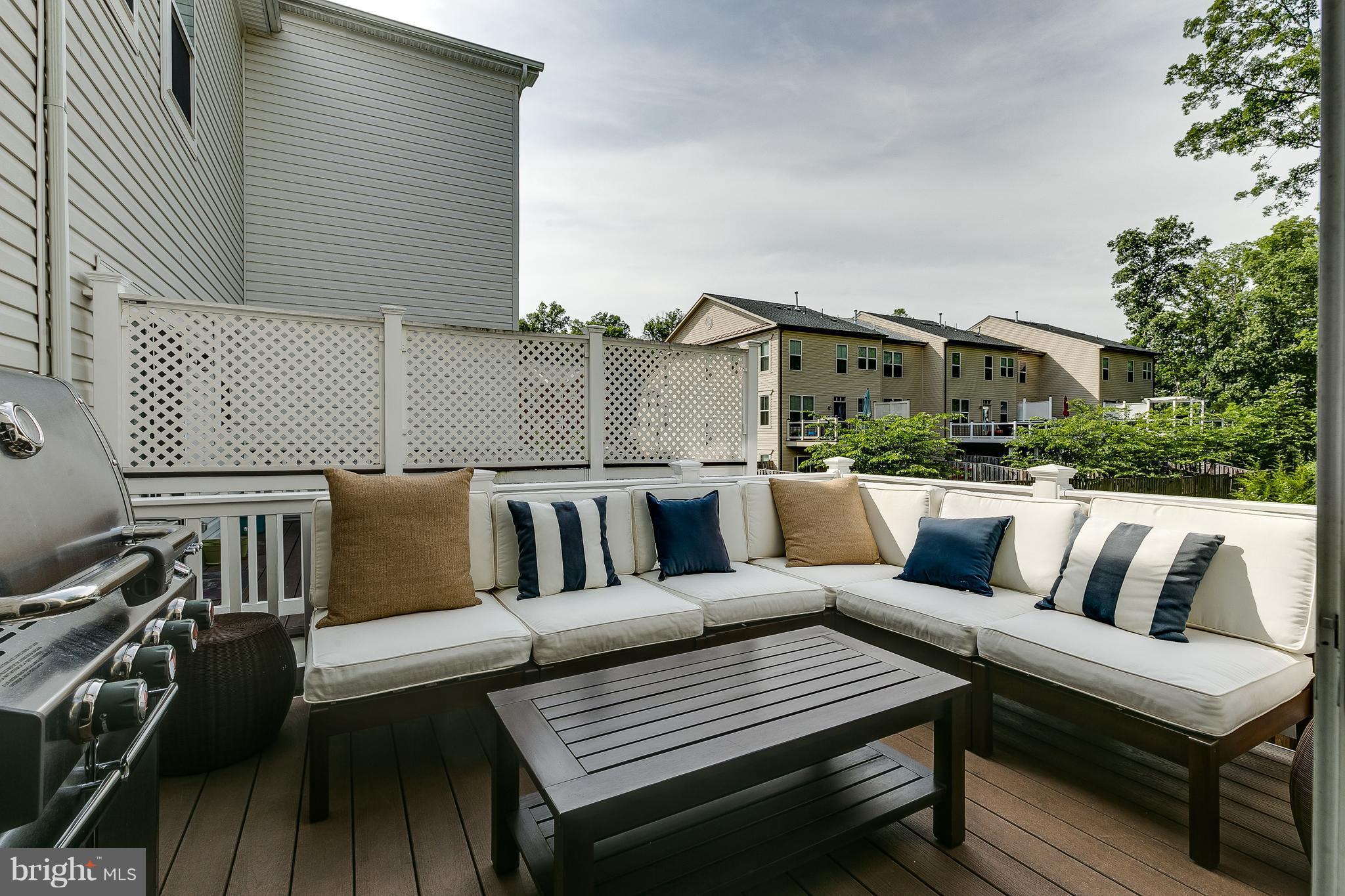 42251 Castle Ridge Square Ashburn, VA 20148 - Photo 7 of 29 Large Private Deck backs to Trees
