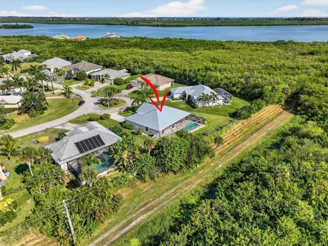 $649,000 | 3075 73rd Place, Vero Beach, FL 32967