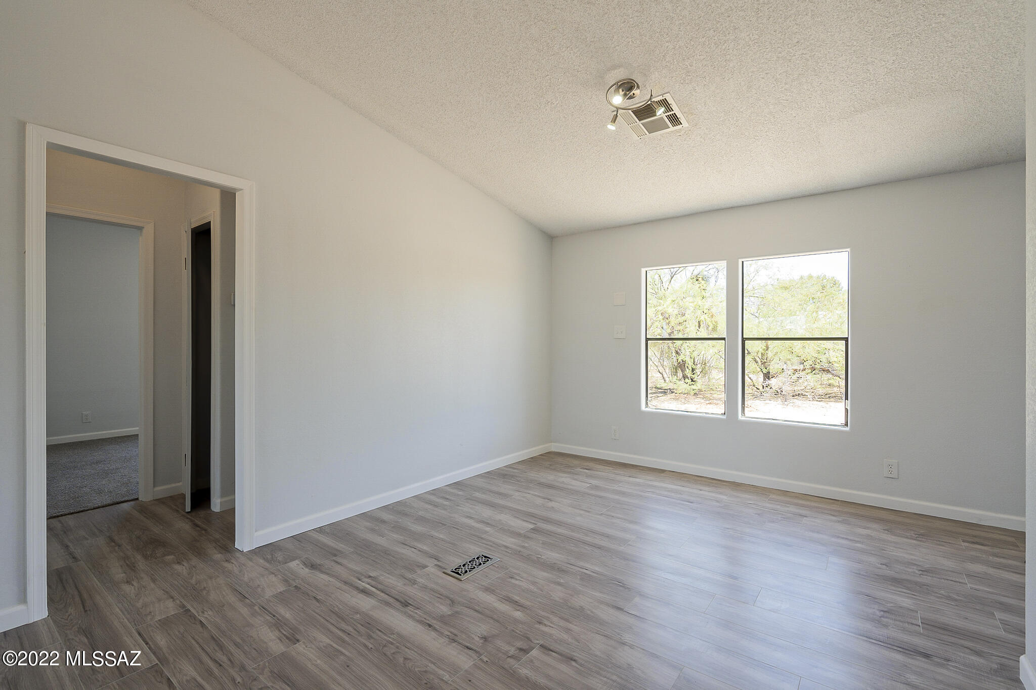 11840 North Derringer Road Marana, AZ 85653 - Photo 14 of 46