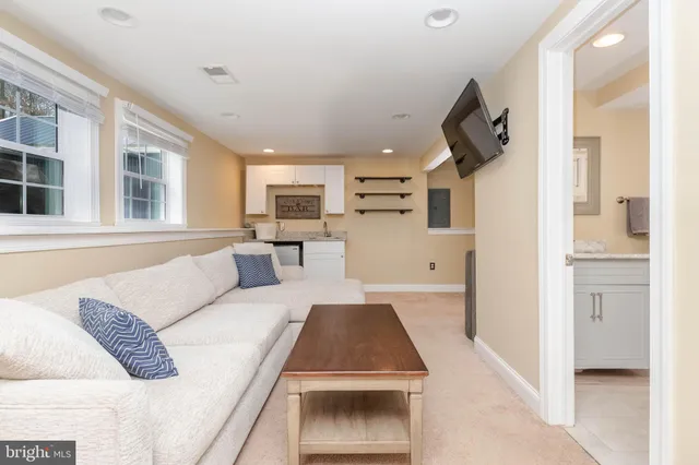 $329,900 | 438 Chestnut Street, Aberdeen, MD 21001