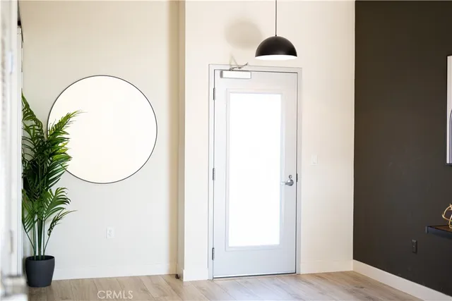 $1,250,000 | 435 West Center Street Promenade, Unit 401, Anaheim, CA 92805