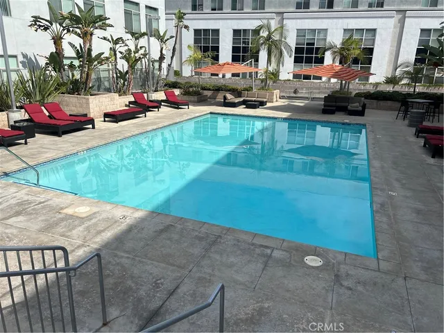 $1,250,000 | 435 West Center Street Promenade, Unit 401, Anaheim, CA 92805