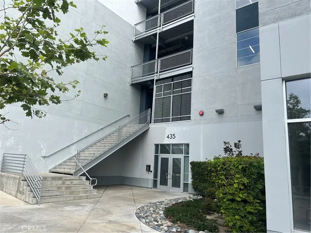 $1,250,000 | 435 West Center Street Promenade, Unit 401, Anaheim, CA 92805