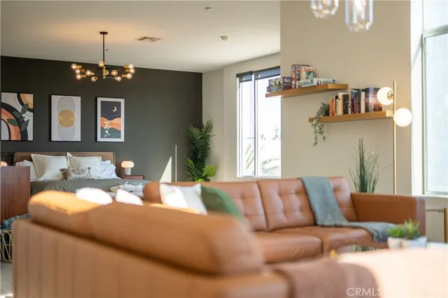 $1,250,000 | 435 West Center Street Promenade, Unit 401, Anaheim, CA 92805