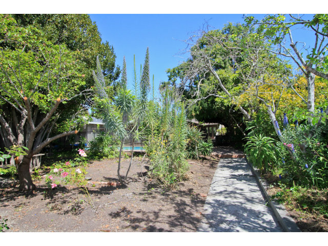 129 Spring Street Santa Cruz, CA 95060 - Photo 23 of 25 Gallery Image 23