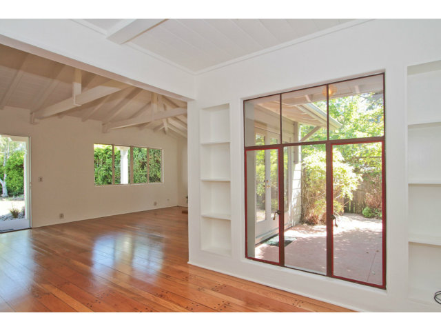 129 Spring Street Santa Cruz, CA 95060 - Photo 5 of 25 Gallery Image 5