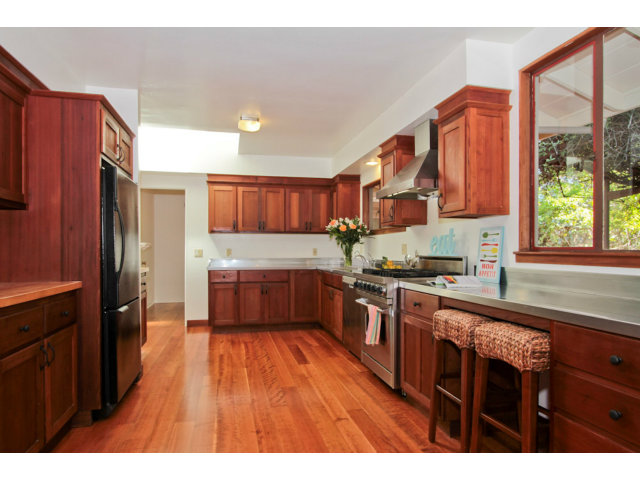 129 Spring Street Santa Cruz, CA 95060 - Photo 7 of 25 Gallery Image 7