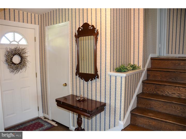 588 Brinton Road Wayne, PA 19087 - Photo 5 of 22