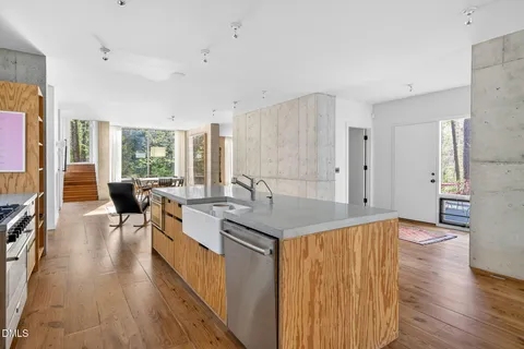 $2,500,000 | 740 Cedar Brook Way, Chapel Hill, NC 27516