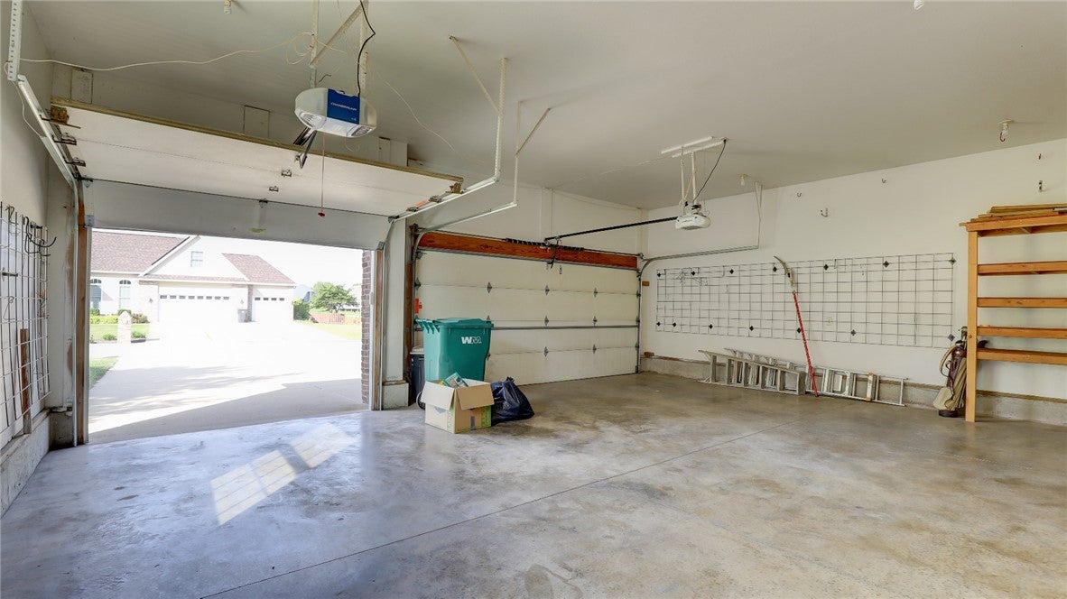 2770 Day Drive Decatur, IL 62521 - Photo 43 of 44 Gallery Image 43