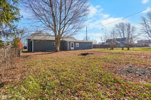 $192,000 | 206 North Main Street, Kempton, IN 46049