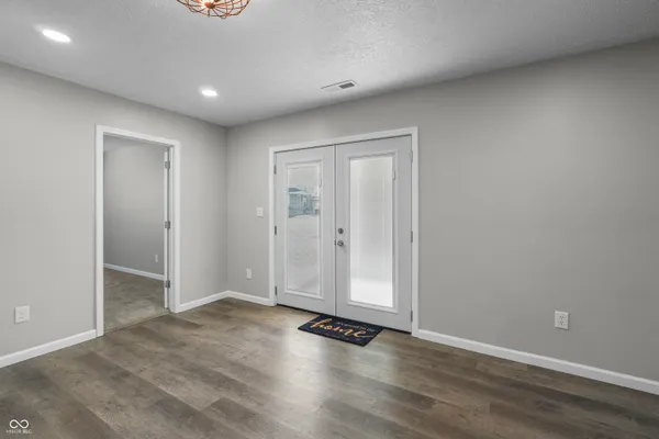 $192,000 | 206 North Main Street, Kempton, IN 46049