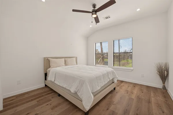 $1,750 | 1311 East 35th Street, Houston, TX 77022