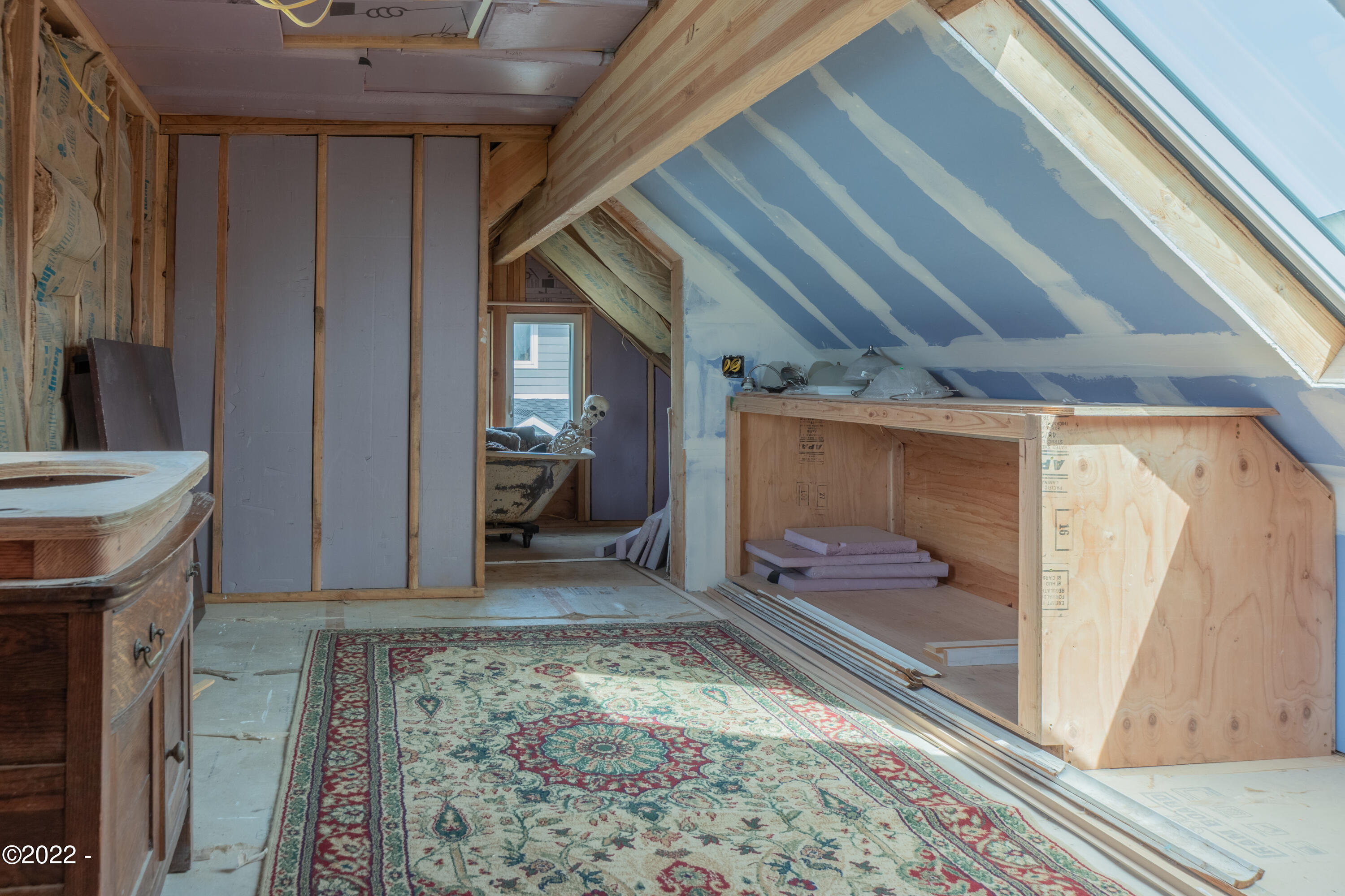 127 Southwest Hurbert Street Newport, OR 97365 - Photo 14 of 20 Storage